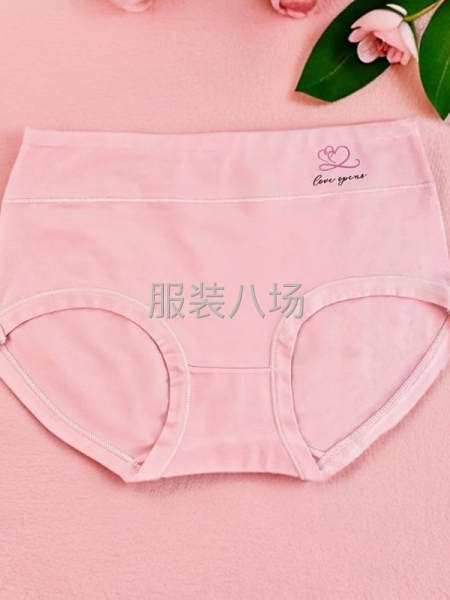 普宁占陇烫画 专业来料代压｜T恤小胸标烫画+内裤腰头烫标加工-第2张图片