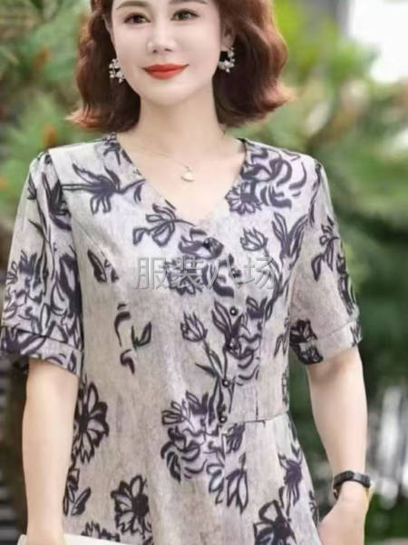 中老年女装，自产自销款式多，要求出货快，也可以包工包料-第1张图片