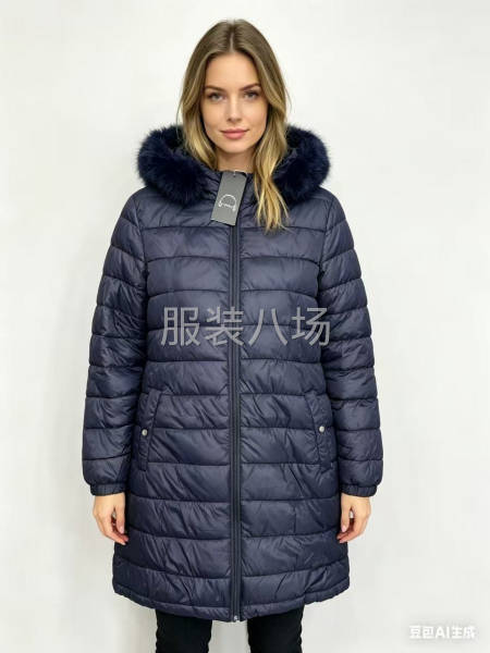 4800件长款欧美原单女装棉衣处理，装箱-第2张图片