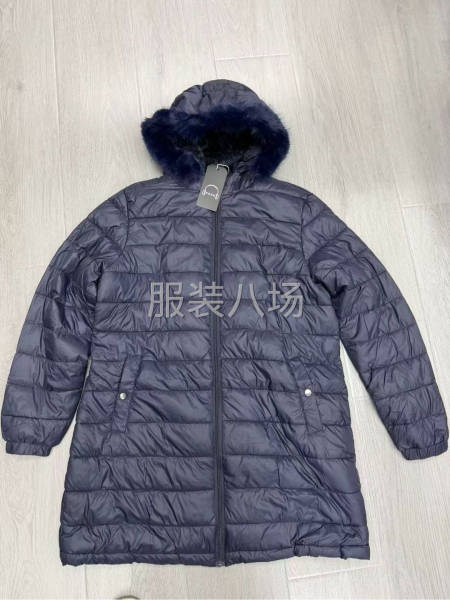 4800件长款欧美原单女装棉衣处理，装箱-第5张图片