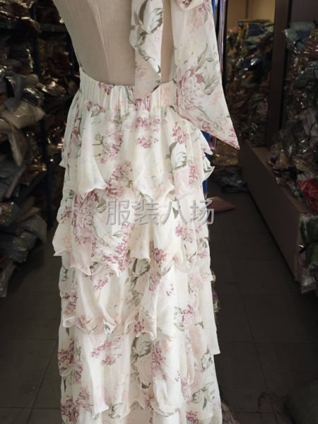 连衣裙裁片加工，最好包头尾-第2张图片