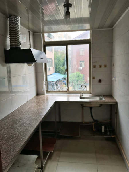 2楼住宿一套-第1张图片