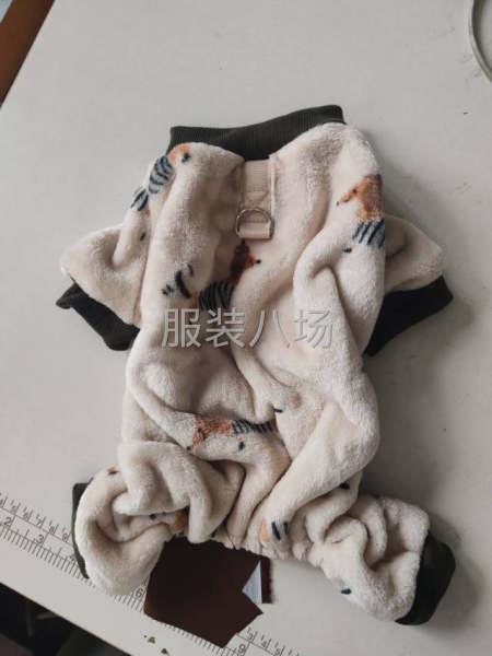 大量宠物服装外发，长期稳定订单。-第1张图片