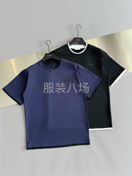 新品纯棉假两件短袖T恤  刺绣三角标l-第1张图片
