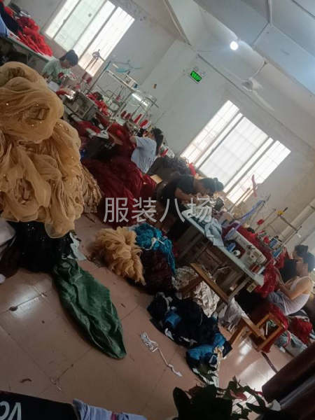 服装厂承接加工。大小单都可-第2张图片