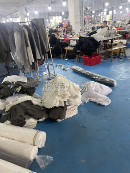 本工厂现在有挡期。承接量大T恤加工。针织面料-第1张图片