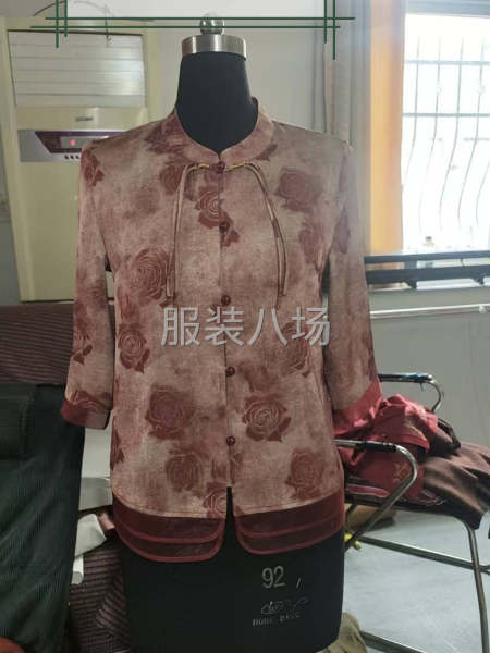 针织衫，裤子，真丝面料，妈妈装，女装等都可以-第1张图片