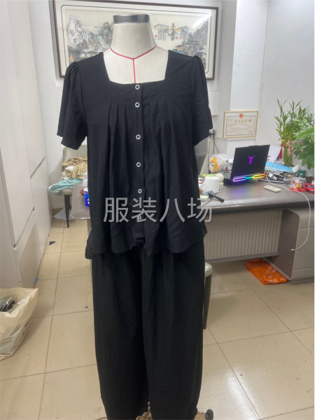 大量梭织针织衣服，款式简单，结账准时-第8张图片
