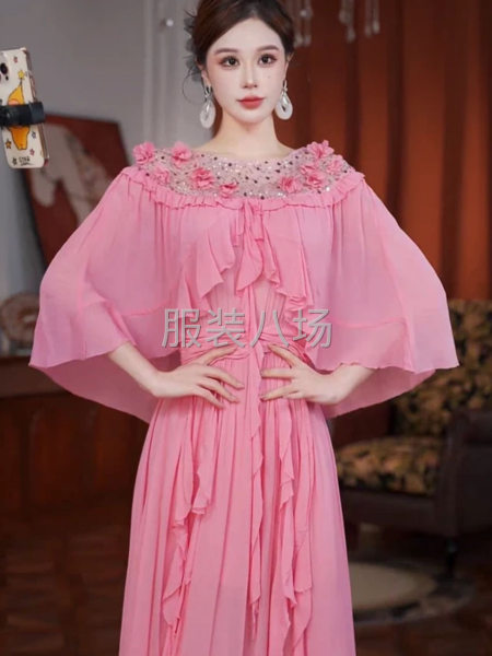 女装百万粉丝电商单量稳定寻靠谱工厂合作-第2张图片