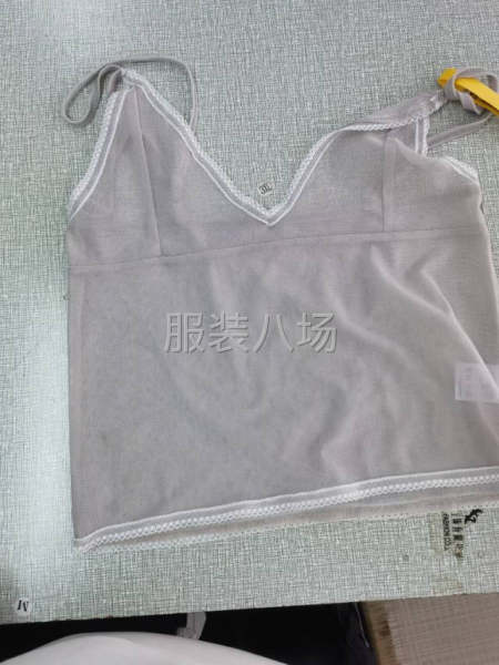 招熟练的整件裤子车位针织衫车位-第1张图片