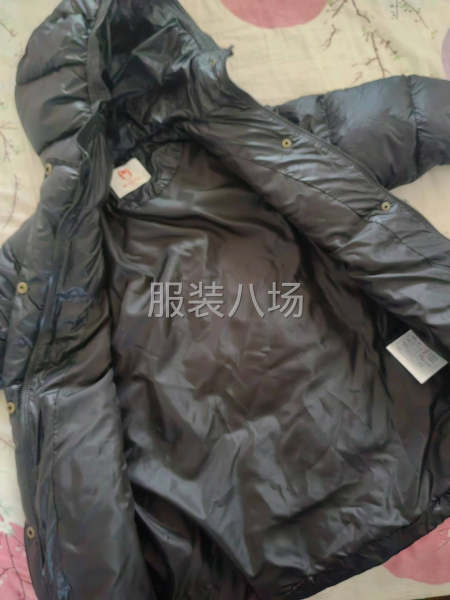 羽绒服外发，品牌，需要充绒航线设备，裁剪后道都需要有，负责任-第4张图片