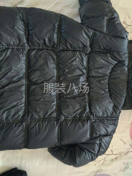 羽绒服外发，品牌，需要充绒航线设备，裁剪后道都需要有，负责任-第2张图片