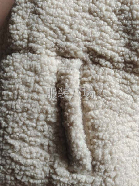 承接棉衣，皮衣，单夹克衫，风衣等服装裁片，要包接包送，钱现-第1张图片