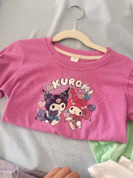 童装店处理一批儿童T桖，-第3张图片