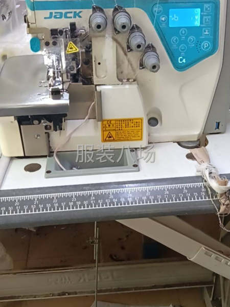 服装设备转让，接手就赢利-第1张图片