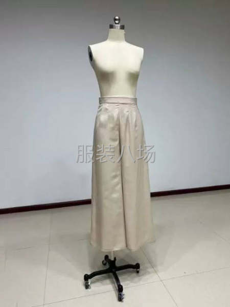 舞蹈服订单，2个款式2000套左右-第4张图片