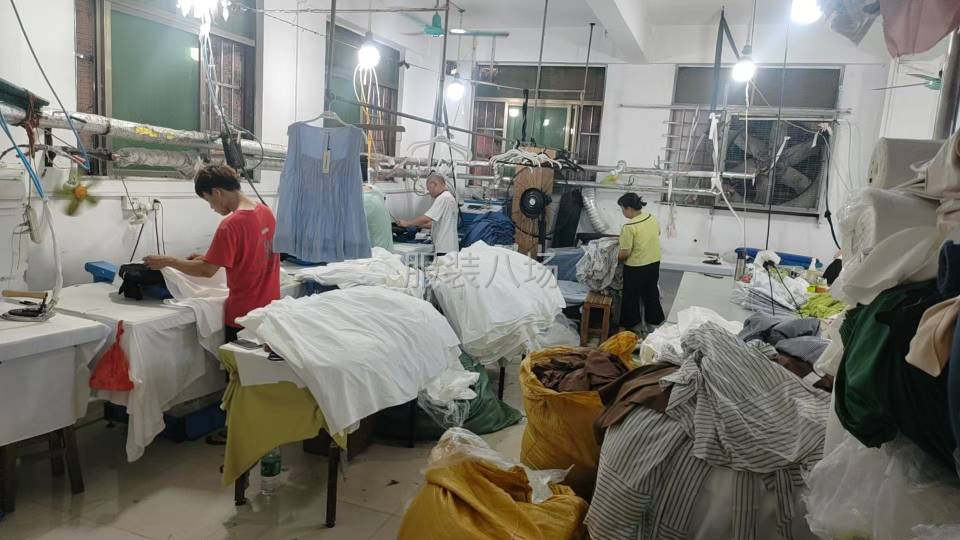 黄金地段一楼制衣厂-第3张图片
