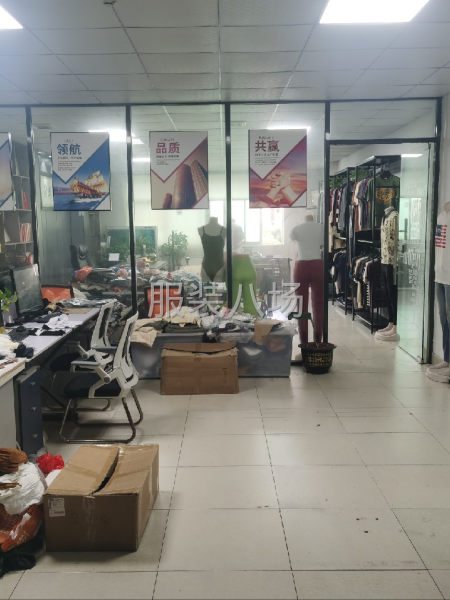 生产中厂房，地理位置好，停车费便宜，适合办公，电商为一体，-第1张图片