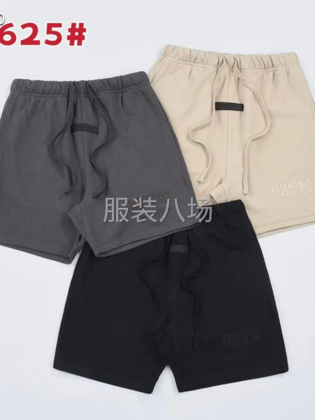 女款休闲短裤潮圈-第4张图片