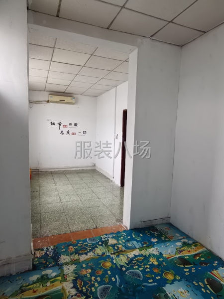 300方电梯空厂房无转让费出租-第4张图片