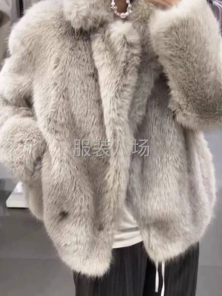 专业裘皮，皮毛一体工艺服装-第1张图片