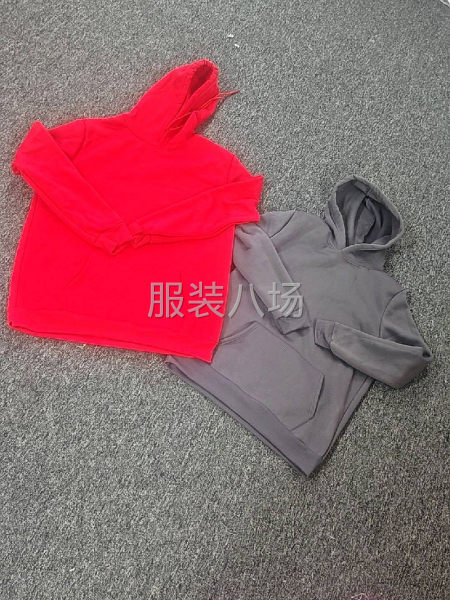 加绒光板连帽卫衣-第2张图片