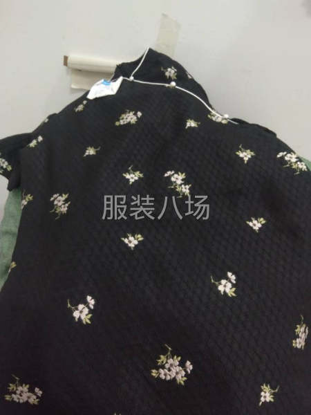 公司小单衬衫连衣裙居多，适合小工厂夫妻小作坊做-第3张图片
