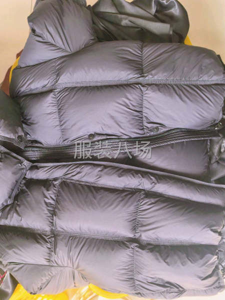 尼丝纺的料子，要三针机。单款1500件左右，四个款-第1张图片
