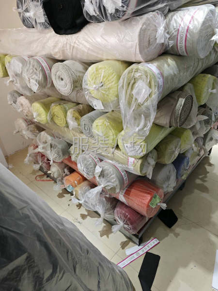 收库存尾货布料服装辅料-第2张图片