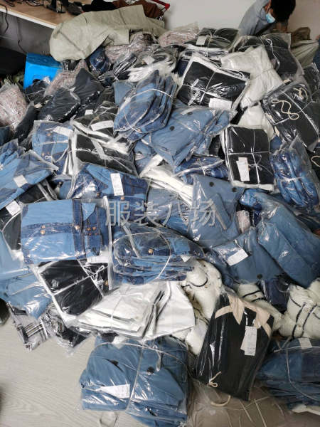 收库存尾货布料服装辅料-第5张图片
