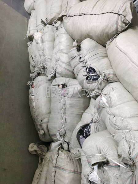 收库存尾货布料服装辅料-第8张图片