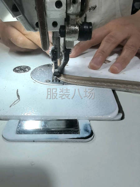 有同步机几十台出货快，人员多-第1张图片