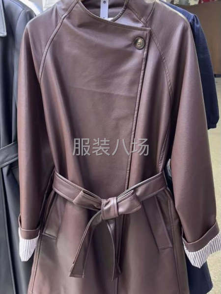 专业西装外套马甲风衣外套-第4张图片