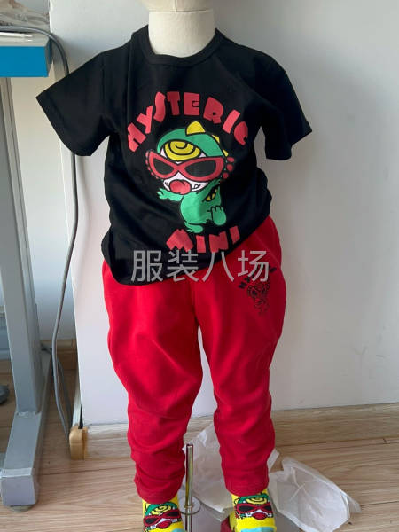 黑超童装全清货批发清仓 童装亲子装 T恤短裤长裤 四季款式全-第3张图片