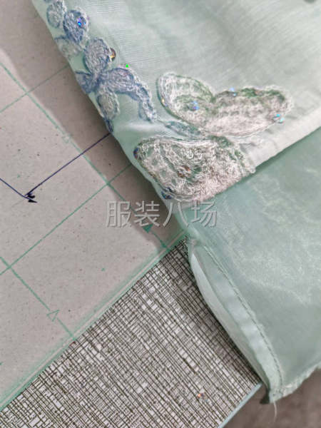 本加工厂承接女装，来料加工，裁片，要求结账必须爽快-第1张图片
