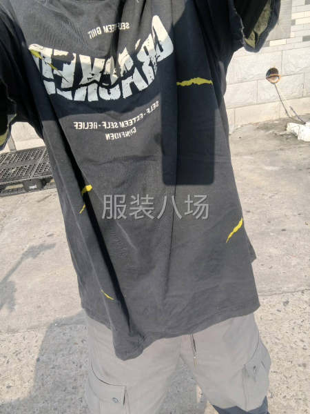 可靠肯干，对服装懂-第1张图片