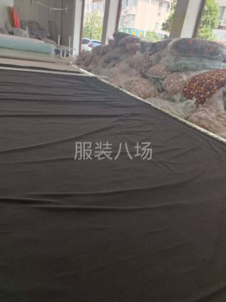 书强下料，主营服装箱包，头巾，帽子，阿拉伯大袍，头花等-第6张图片