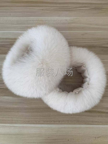 毛领加工 定制各种人造仿毛， 狐狸毛 水貂毛 貉子毛-第5张图片