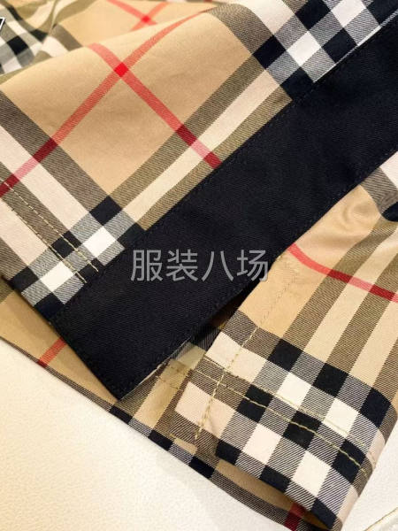 女士黑白边格纹短裤 一款女粉不可错过的极品款式-第8张图片