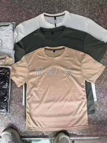 整单男T恤多色低价处理-第4张图片