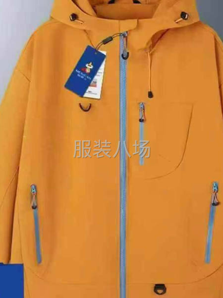 外套单冲男女款冲锋衣-第3张图片