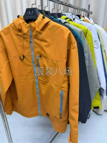 外套单冲男女款冲锋衣-第5张图片