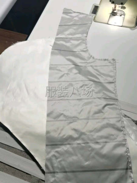 谁家有跑胆布外发的话可以联系我 我家专业加工跑胆布的-第1张图片
