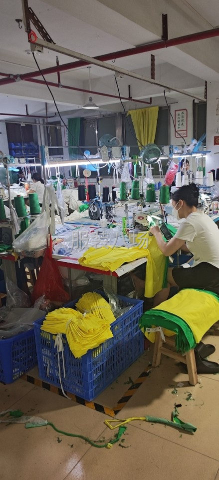 专业校服，生产加工厂，十年校服生产经验，及针织类产品-第7张图片