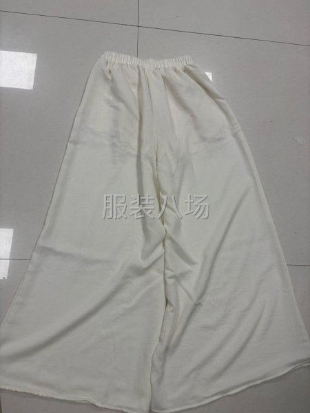 大量裤子裁片外发-第1张图片