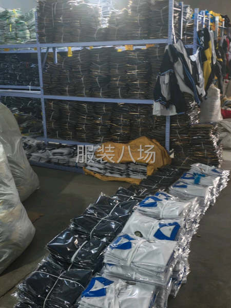 承接校服订单-第1张图片