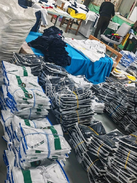承接校服订单-第4张图片