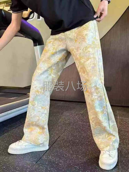 高端黄色提花微喇牛仔裤男士夏季薄款美式弯刀裤窄版直筒-第1张图片