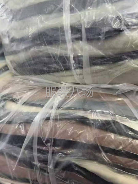 冬装毛衣男士圆领针织衫新款拼色线衣保暖渐变色-第9张图片