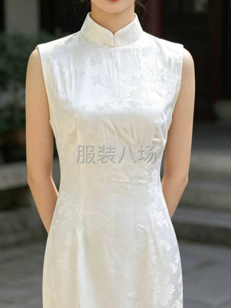承接梭织类女装加工-第1张图片